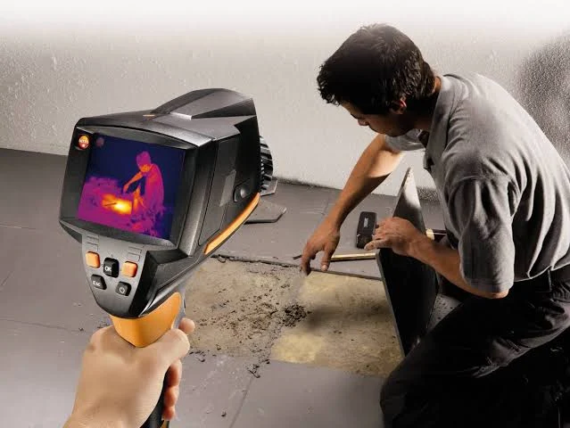 Detecção com equipamentos